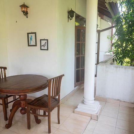 The Tourist Balcony Apartman Negombo Kültér fotó